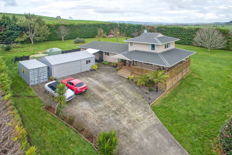Photo of property in 220 Goodwin Road, Aka Aka, Waiuku, 2682