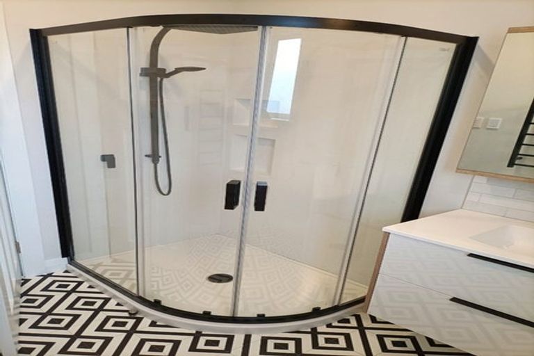 Photo of property in 40 Torridon Road, Miramar, Wellington, 6022