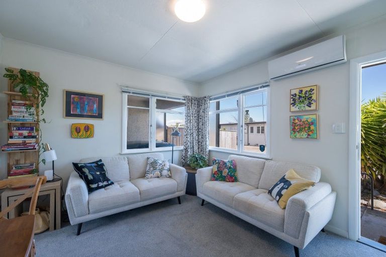 Photo of property in 21 Centennial Road, Tahunanui, Nelson, 7011