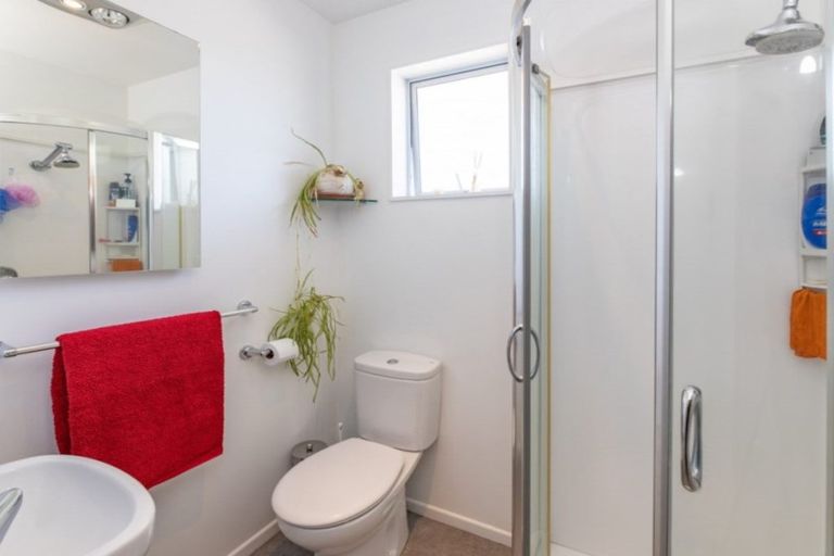 Photo of property in 24b Sarabande Avenue, Redwood, Christchurch, 8051