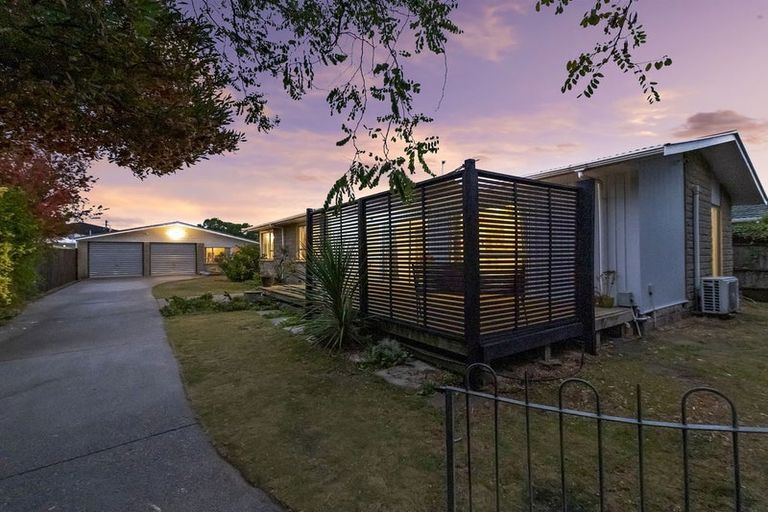 Photo of property in 11 Bayswater Crescent, Bromley, Christchurch, 8062