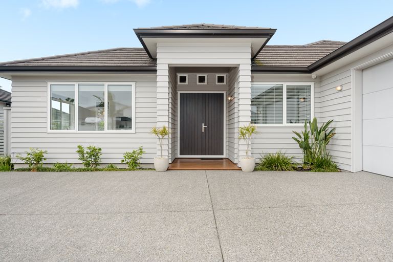 Photo of property in 45 Oceania Sands Way, Papamoa Beach, Papamoa, 3118