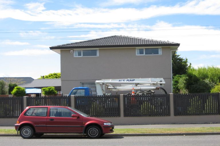 Photo of property in 361 Mairehau Road, Parklands, Christchurch, 8083