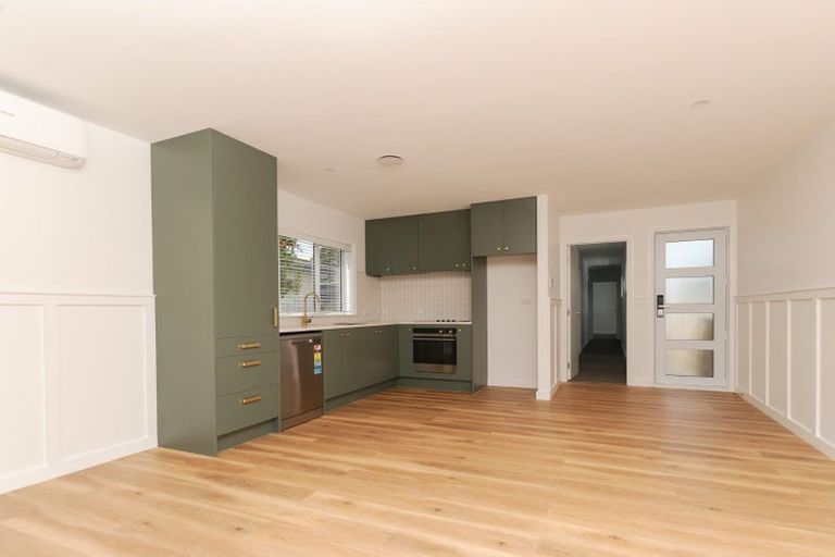 Photo of property in 27 Lyren Place, Half Moon Bay, Auckland, 2012