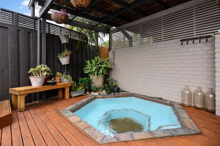 Photo of property in 38 Knighton Road, Hillcrest, Hamilton, 3216