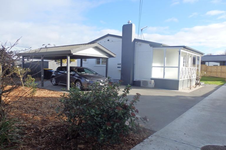 Photo of property in 32 Richmond Street, Cambridge, 3434