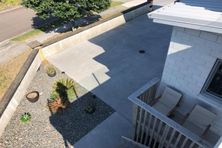 Photo of property in 2 Bermuda Drive, Hornby, Christchurch, 8042