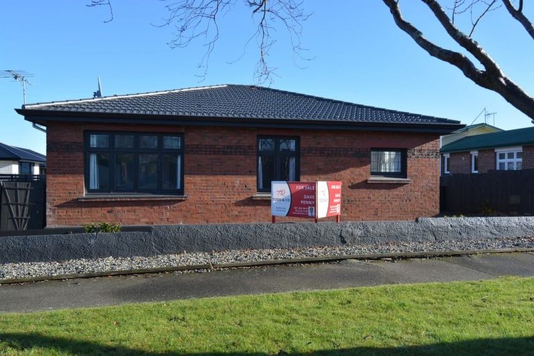 Photo of property in 72 Antrim Street, Windsor, Invercargill, 9810