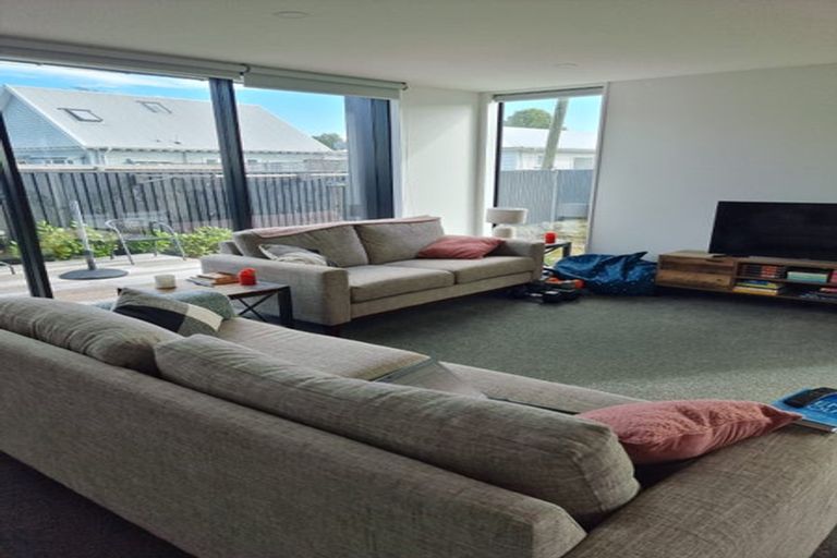 Photo of property in 261b Edgeware Road, Edgeware, Christchurch, 8013