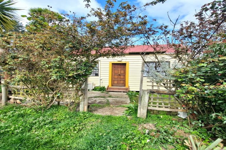 Photo of property in 22 Torquay Street, Kaitangata, 9210