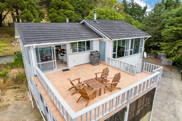 Photo of property in 527 Whitemans Valley Road, Whitemans Valley, Upper Hutt, 5371
