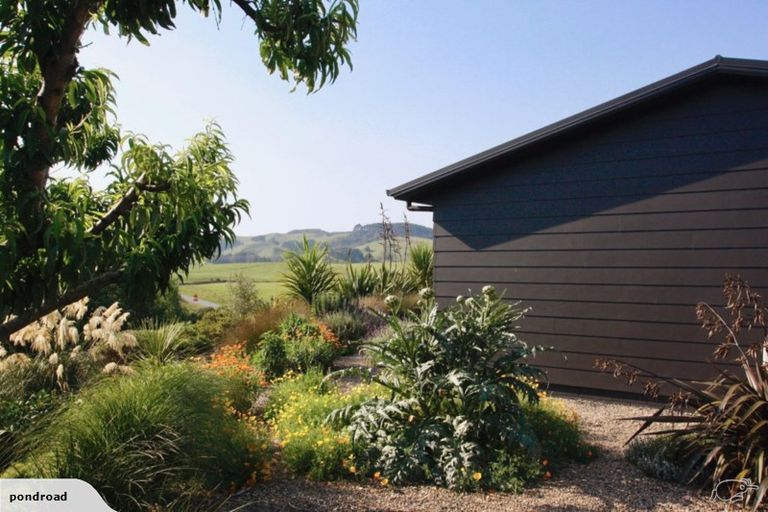 Photo of property in 50 Pond Road, Raglan, 3295