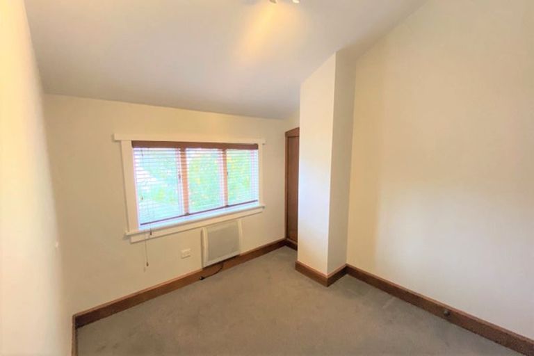 Photo of property in 4 Thorrington Road, Cashmere, Christchurch, 8022