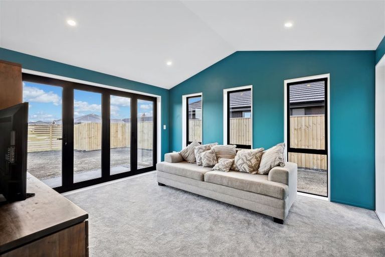 Photo of property in 1 Candlesticks Crescent, Lincoln, 7608