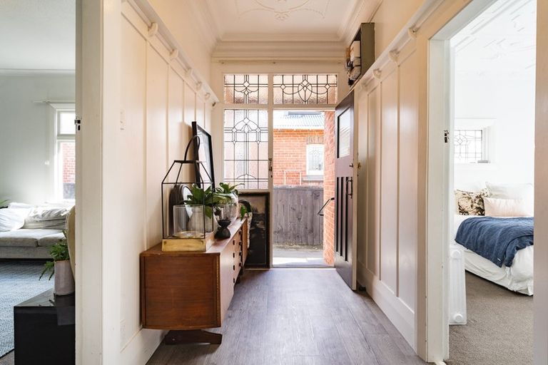 Photo of property in 33 Beach Street, Saint Clair, Dunedin, 9012