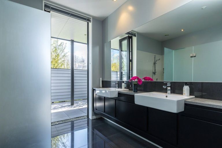 Photo of property in 18 Lee Street, Blenheim, 7201