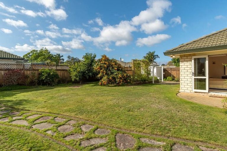 Photo of property in 15 Braeburn Place, Bethlehem, Tauranga, 3110
