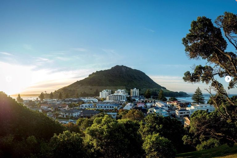 Photo of property in Vivaldi Apartments, 7/48 Marine Parade, Mount Maunganui, 3116