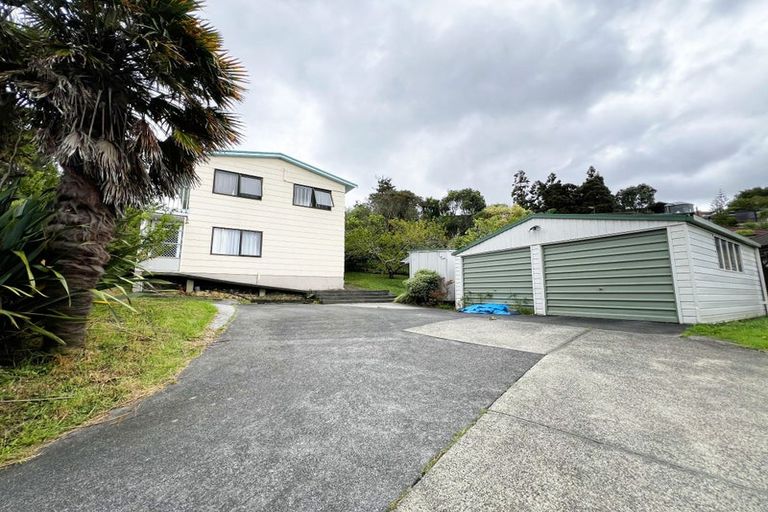 Photo of property in 17a Scotstoun Place, Glen Eden, Auckland, 0602