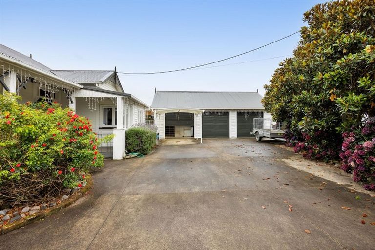 Photo of property in 1312 Devon Road, Brixton, Waitara, 4382