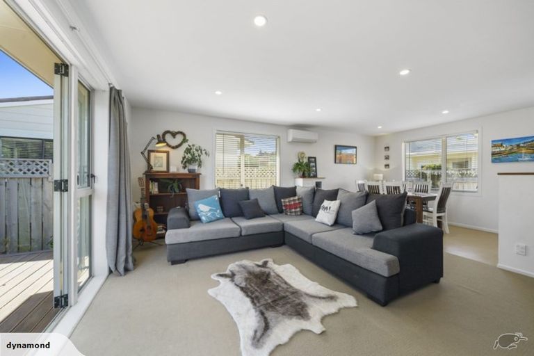 Photo of property in 26 Bay Drive, Titahi Bay, Porirua, 5022