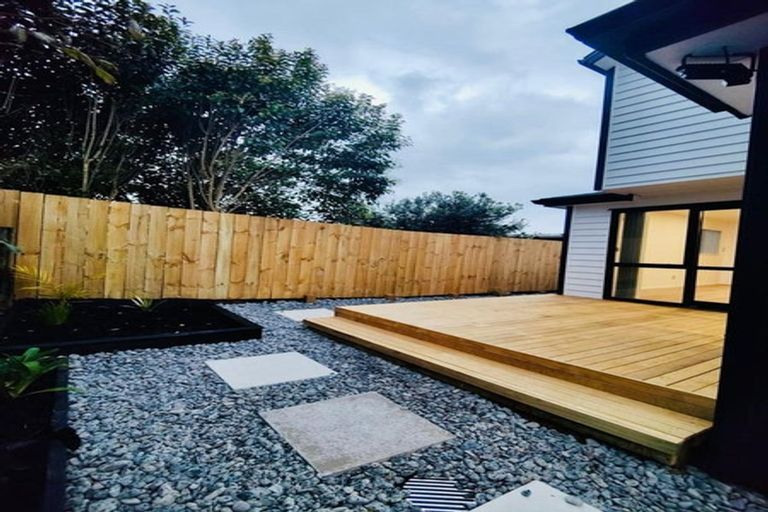 Photo of property in 24b Friedlanders Road, Manurewa, Auckland, 2102