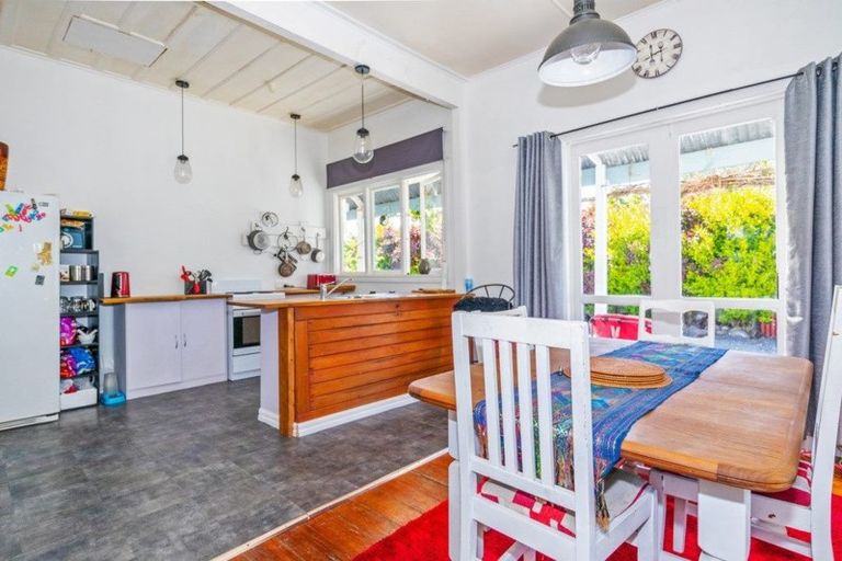 Photo of property in 3 Fergusson Street, Geraldine, 7930