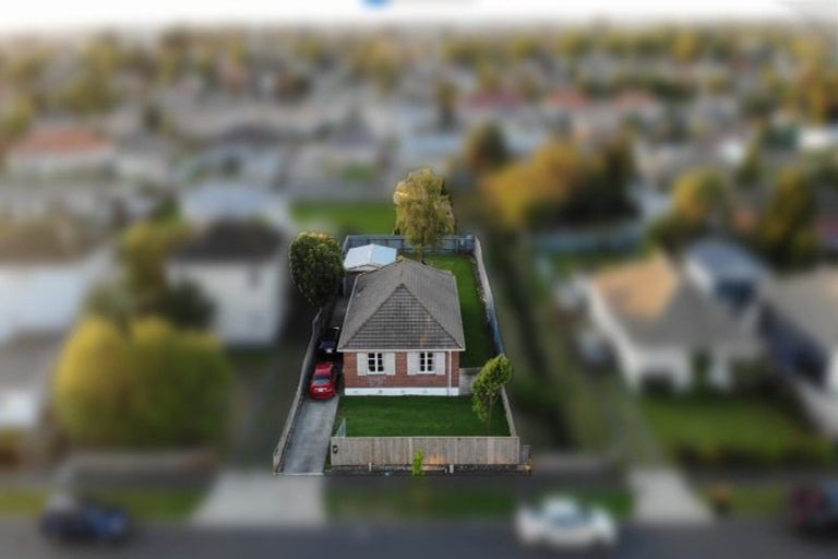 Photo of property in 129 Rangiora Avenue, Roslyn, Palmerston North, 4414