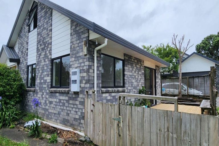 Photo of property in 112 Second View Avenue, Beachlands, Auckland, 2018