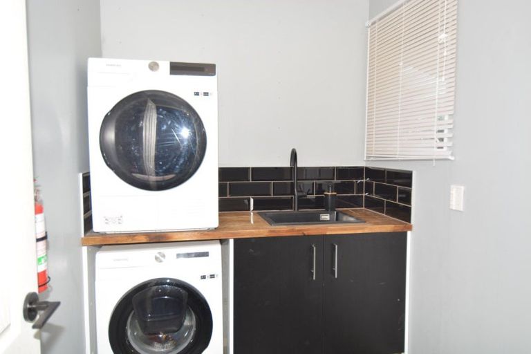 Photo of property in 54 Humber Place, Clifton, Invercargill, 9812