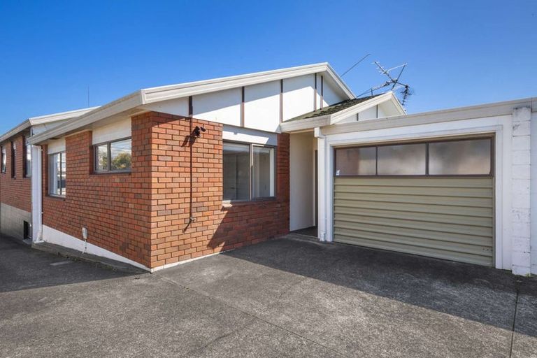 Photo of property in 2/63 Ranch Road, Mount Maunganui, 3116