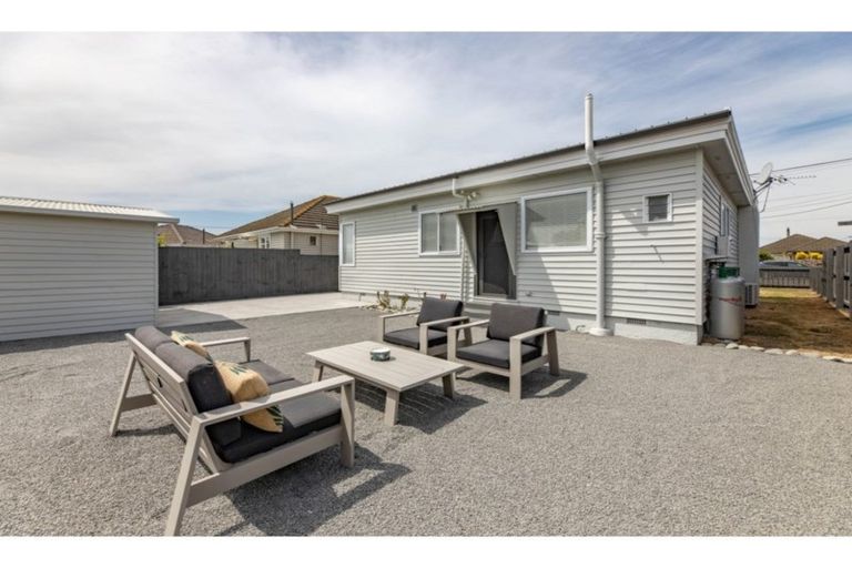 Photo of property in 309 Bower Avenue, North New Brighton, Christchurch, 8083