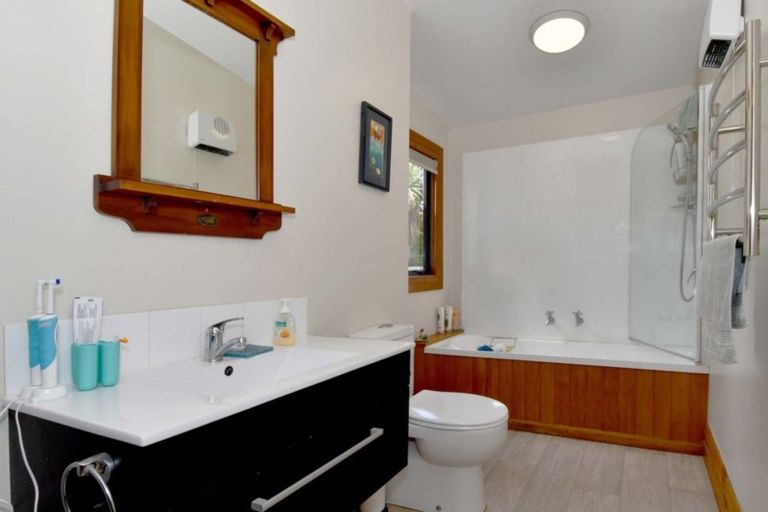 Photo of property in 27 Brough Street, Palmerston, 9430