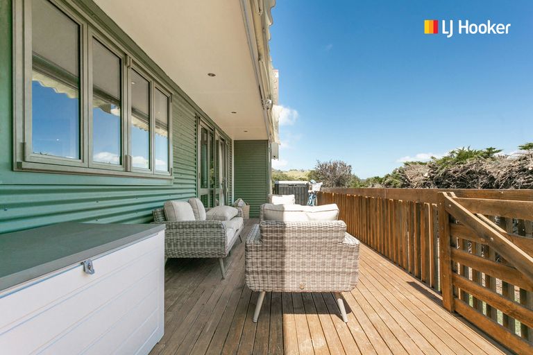 Photo of property in 14 Moss Street, Portobello, Dunedin, 9014