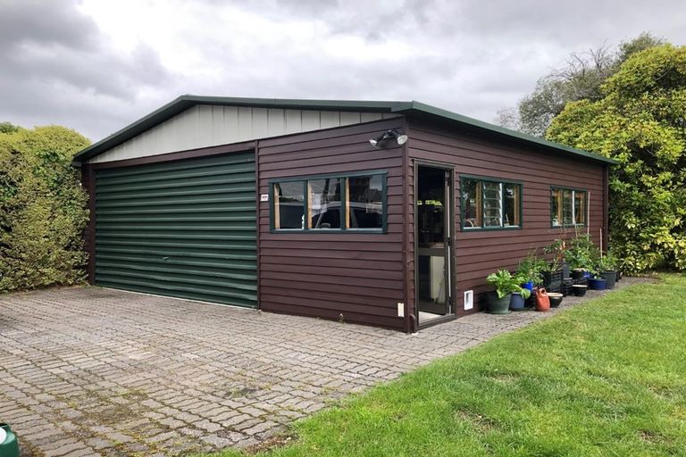 Photo of property in 23 Tobin Place, Richmond Heights, Taupo, 3330