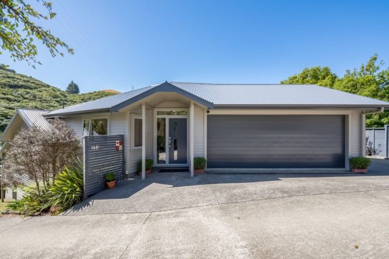 Photo of property in 144a Tirohanga Road, Tirohanga, Lower Hutt, 5010