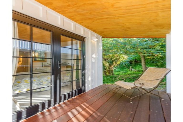 Photo of property in 69 Oxford Street, Lyttelton, 8082