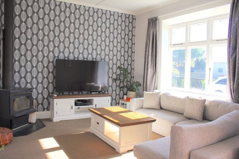 Photo of property in 87 Robertson Street, Richmond, Invercargill, 9810