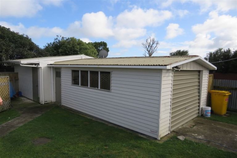 Photo of property in 25 Cobham Street, Levin, 5510