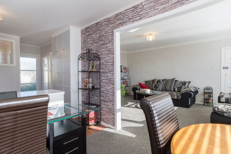 Photo of property in 2/155 Levers Road, Matua, Tauranga, 3110