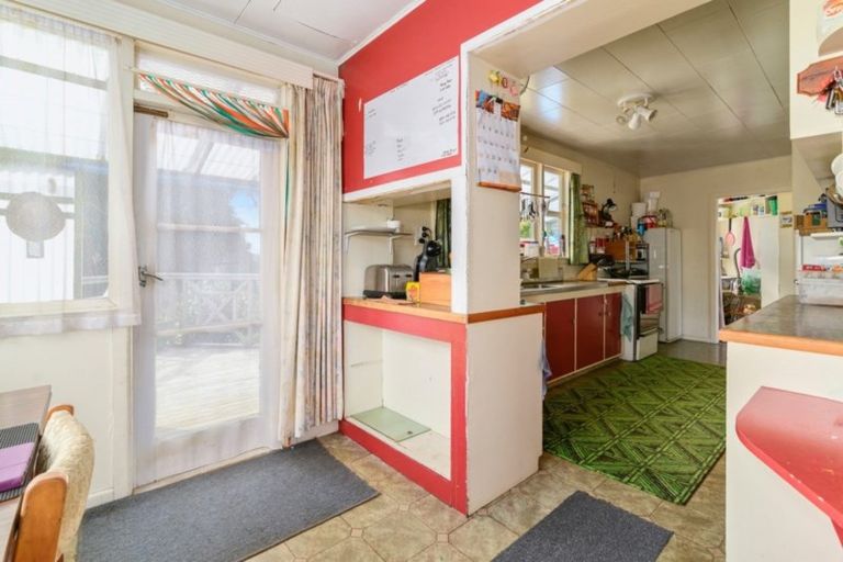 Photo of property in 5 Brookland Road, Western Heights, Rotorua, 3015