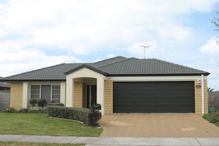 Photo of property in 5 Saint Clair Place, Papamoa Beach, Papamoa, 3118