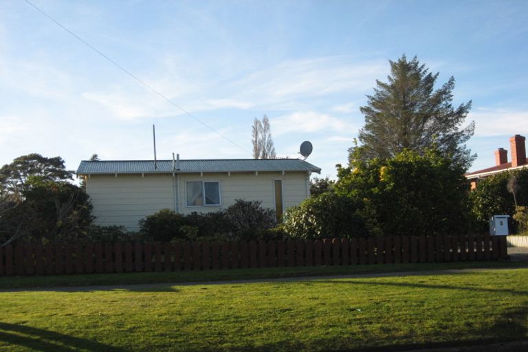 Photo of property in 8 Clyde Street, Mataura, 9712