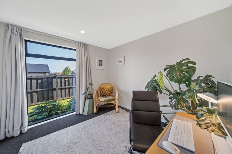 Photo of property in 2 Preferred Lane, Halswell, Christchurch, 8025