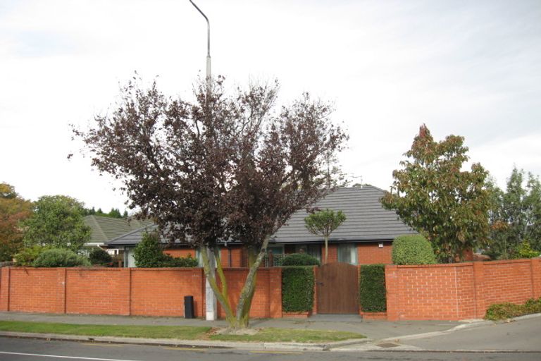 Photo of property in 77b Yaldhurst Road, Sockburn, Christchurch, 8042