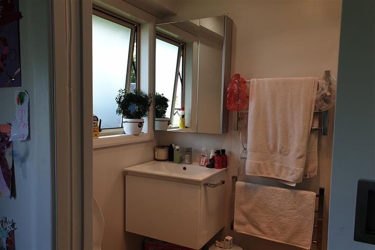 Photo of property in 3 Frame Street, Leamington, Cambridge, 3432