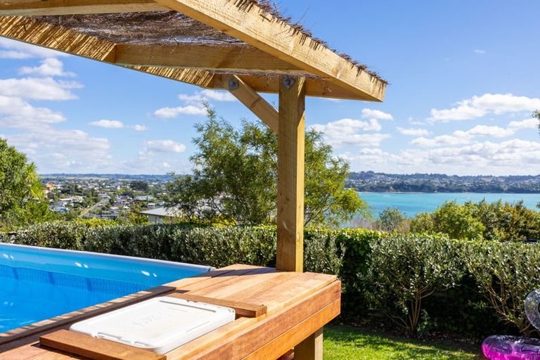 Photo of property in 1126 Whangaparaoa Road, Tindalls Beach, Whangaparaoa, 0930