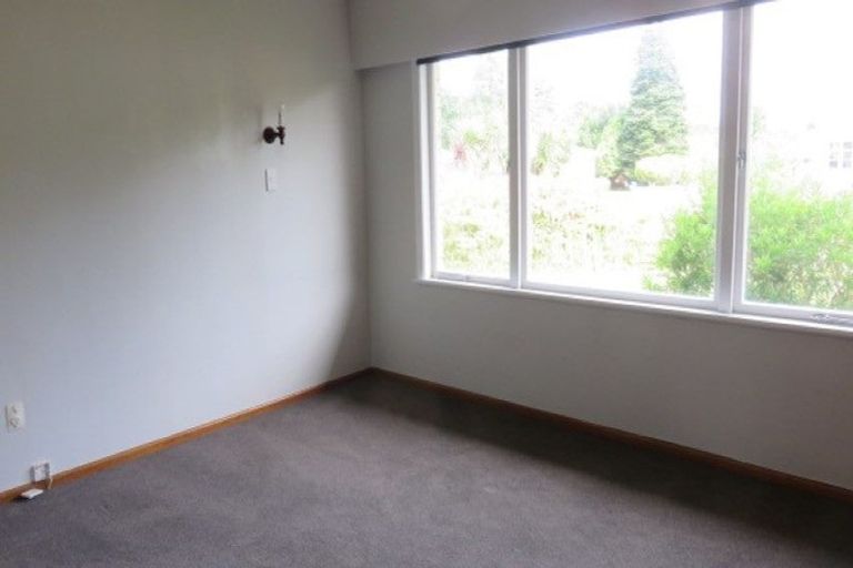 Photo of property in 24 Fenwick Crescent, Hillcrest, Hamilton, 3216