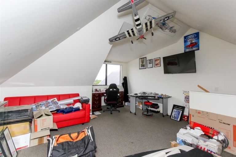 Photo of property in 61 Shelter Grove, Frankleigh Park, New Plymouth, 4310