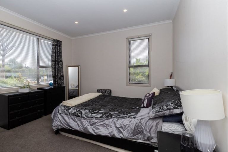Photo of property in 37 Halswell Road, Hillmorton, Christchurch, 8025